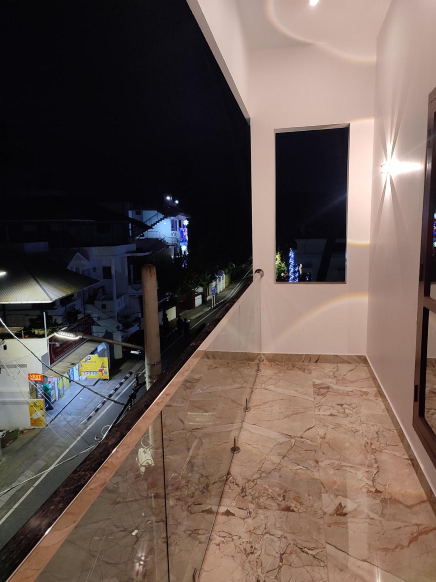 Alam Homestay Kochi Exterior photo